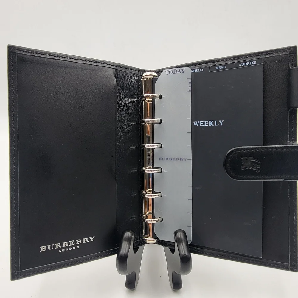 BURBERRY Nova Check Canvas Agenda Day Planner/ Passport Holder Beige...Authentic